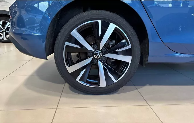 VOLKSWAGEN GOLF 1.5 eHybrid 204 DSG6 VW Edition photo 12 2127865