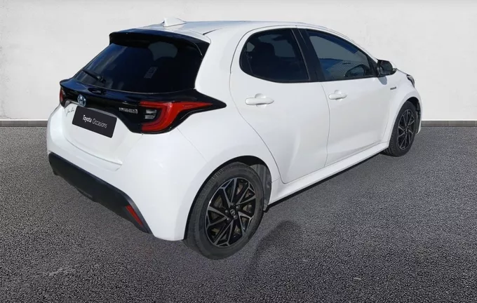 TOYOTA YARIS Hybride 116h Design extérieur trois quart arrière droit 1103434