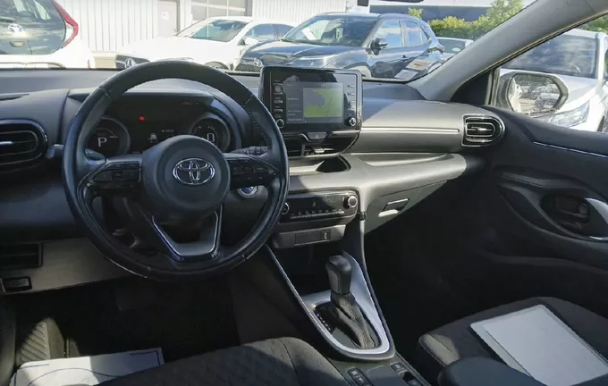 TOYOTA YARIS Hybride 116h Design photo 11 1103434