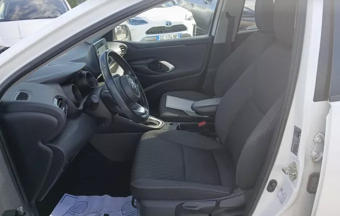 TOYOTA YARIS Hybride 116h Design photo 17 1103434