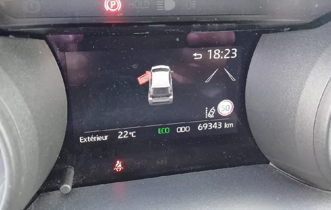 TOYOTA YARIS Hybride 116h Design photo 18 1103434