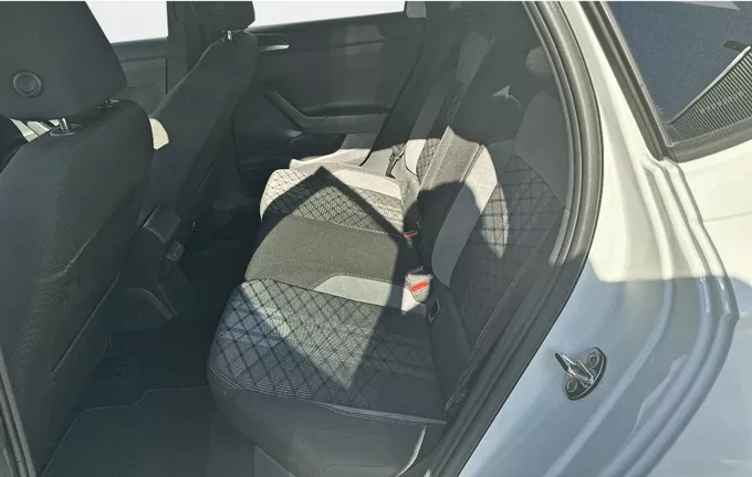 VOLKSWAGEN POLO 1.0 TSI 116 S&S DSG7 R-Line extérieur arrière 2118791