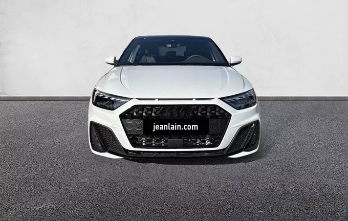 AUDI A1 Sportback 30 TFSI 116 ch S tronic 7 S Line extérieur avant 9403