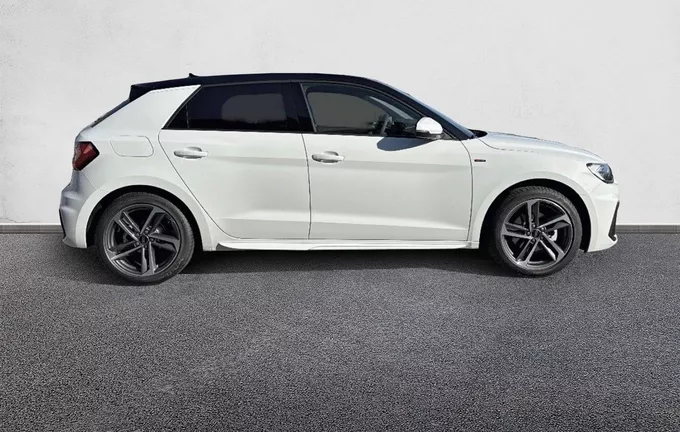 AUDI A1 Sportback 30 TFSI 116 ch S tronic 7 S Line extérieur côté droit 9403