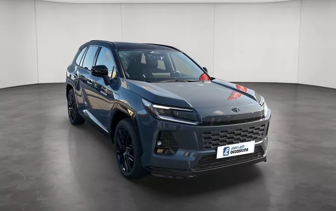 TOYOTA RAV4 PHEV 309 ch AWD-i Graphic extérieur trois quart avant droit 219547