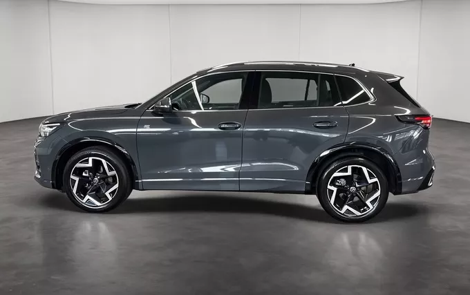 VOLKSWAGEN TIGUAN 1.5 eTSI 150ch DSG7 R-Line Edition extérieur côté gauche 2131864