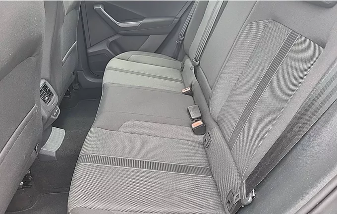 VOLKSWAGEN T-ROC 1.0 TSI 110 Start/Stop BVM6 Life extérieur arrière 2128296