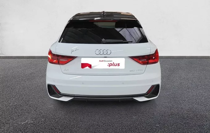 AUDI A1 Sportback 30 TFSI 116 ch S tronic 7 S Line extérieur arrière 9429