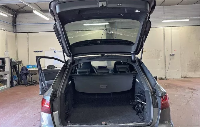 AUDI A4 Avant 40 TDI 204 S tronic 7 Quattro S Edition photo 14 560667