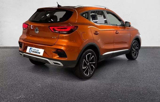 MG ZS 1.0L T-GDI 111ch 2WD Luxury extérieur trois quart arrière droit 601211