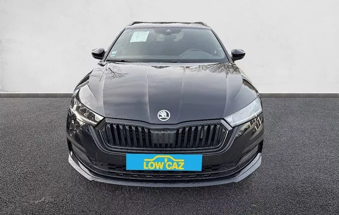 SKODA OCTAVIA Combi 1.5 TSI mHEV e-TEC 150 ch ACT DSG7 Sportline extérieur avant 212700