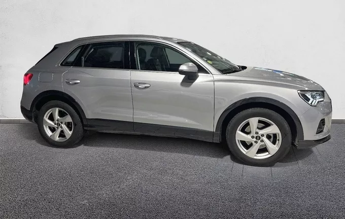 AUDI Q3 35 TDI 150 ch S tronic 7 Quattro Design Luxe extérieur côté droit 2127051