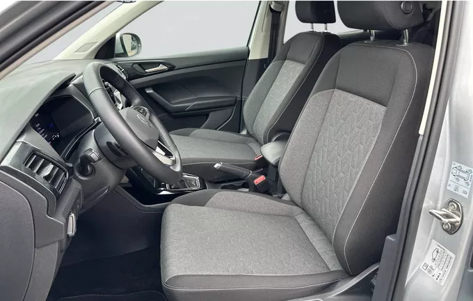 VOLKSWAGEN T-CROSS 1.0 TSI 116 Start/Stop DSG7 VW Edition extérieur trois quart arrière droit 2123513