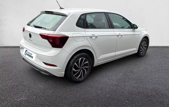 VOLKSWAGEN POLO 1.0 TSI 95 S&S BVM5 Life Plus extérieur trois quart arrière droit 2127532