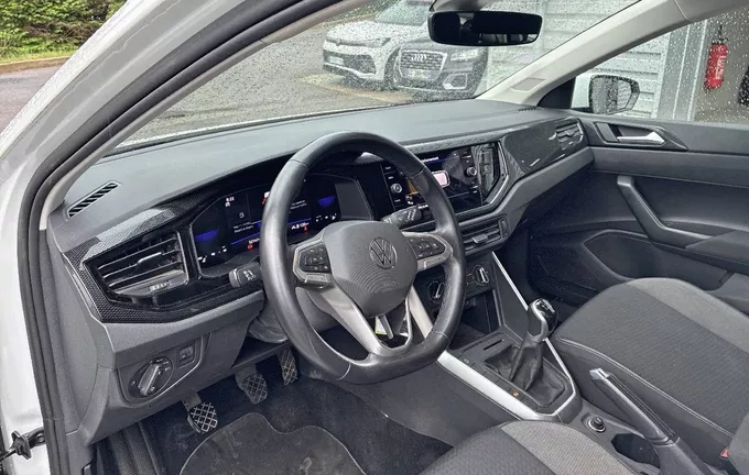 VOLKSWAGEN POLO 1.0 TSI 95 S&S BVM5 Life Plus photo 11 2127532