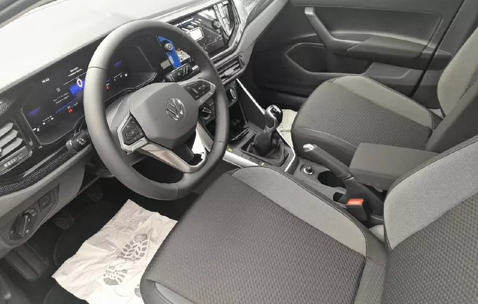 VOLKSWAGEN POLO 1.0 TSI 95 S&S BVM5 VW Edition photo 11 0575