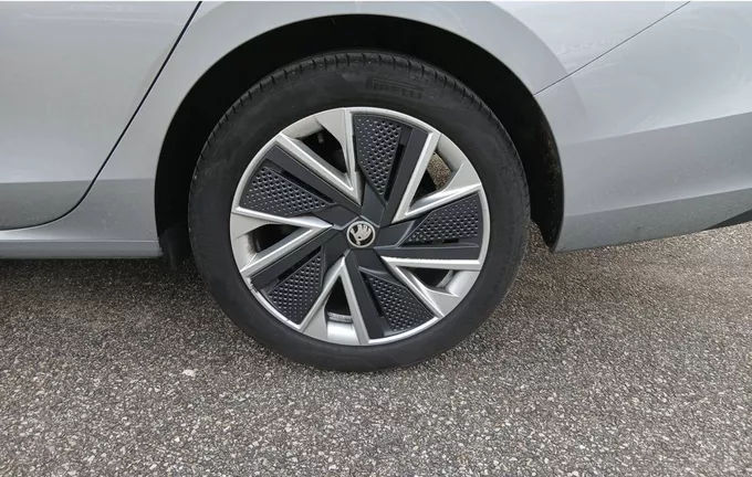 SKODA SUPERB Combi 2.0 TDI 150 ch SCR DSG7 Selection photo 12 2123474