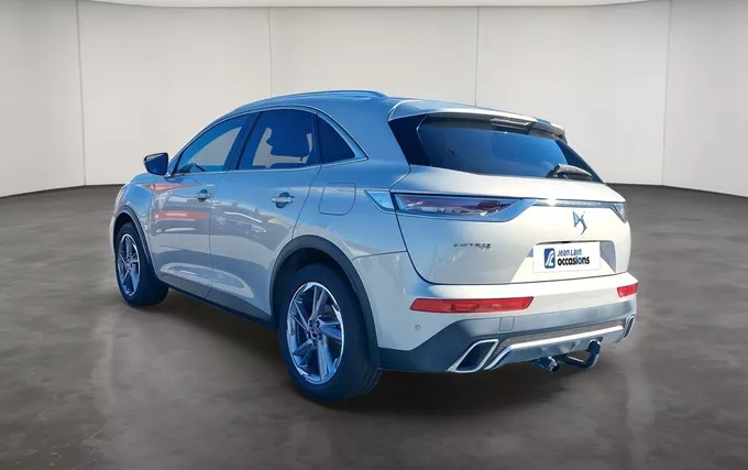 DS DS7 CROSSBACK Hybride E-Tense 225 EAT8 Rivoli extérieur trois quart arrière gauche 946715