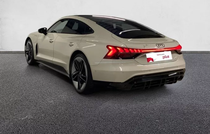 AUDI E-TRON GT 476 ch quattro Extended extérieur trois quart arrière gauche 2125192