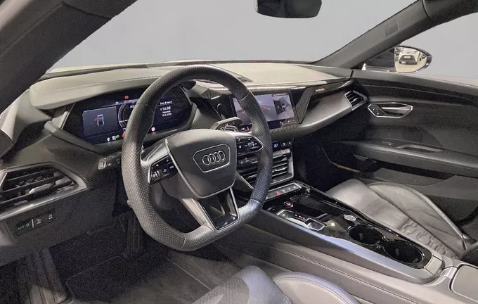 AUDI E-TRON GT 476 ch quattro Extended photo 11 2125192