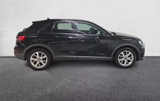 AUDI Q3 35 TDI 150 ch S tronic 7 Q3 extérieur côté droit 2127375