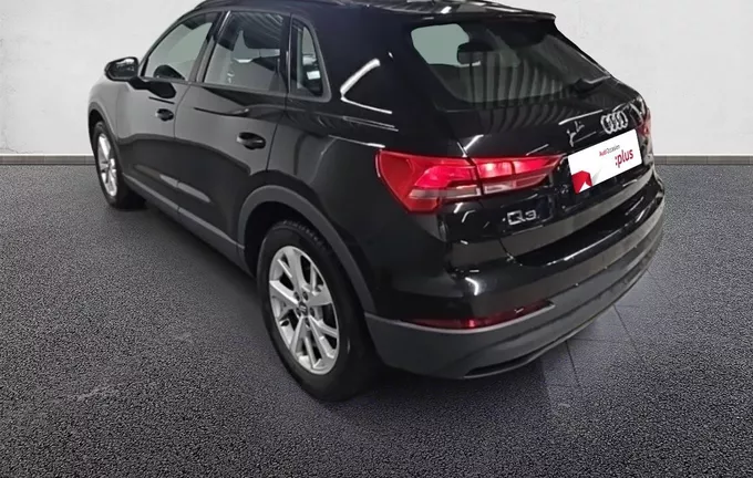 AUDI Q3 35 TDI 150 ch S tronic 7 Q3 extérieur trois quart arrière gauche 2127375
