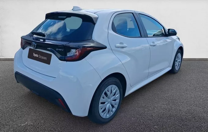 TOYOTA YARIS Hybride 116h Active extérieur trois quart arrière droit 1103634
