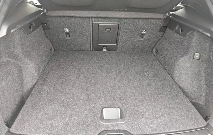 VOLVO XC40 T4 Recharge 129+82 ch DCT7 Inscription Business photo 10 213636