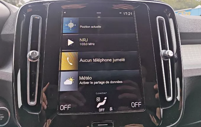 VOLVO XC40 T4 Recharge 129+82 ch DCT7 Inscription Business photo 13 213636