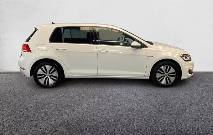 VOLKSWAGEN GOLF E-Golf 136 Electrique extérieur côté droit 2125589