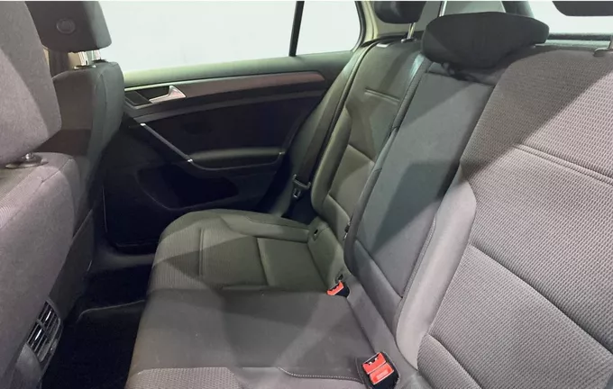 VOLKSWAGEN GOLF E-Golf 136 Electrique extérieur arrière 2125589