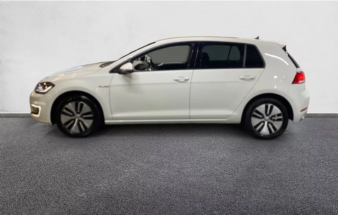 VOLKSWAGEN GOLF E-Golf 136 Electrique extérieur trois quart arrière gauche 2125589