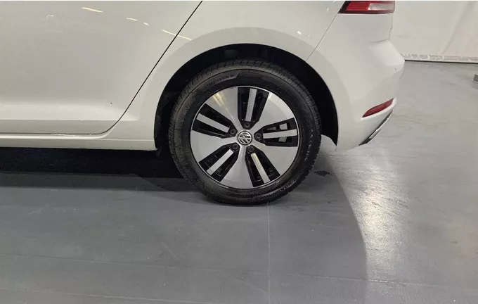 VOLKSWAGEN GOLF E-Golf 136 Electrique photo 12 2125589