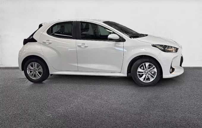 TOYOTA YARIS Hybride 116h Dynamic Business extérieur côté droit 1103571