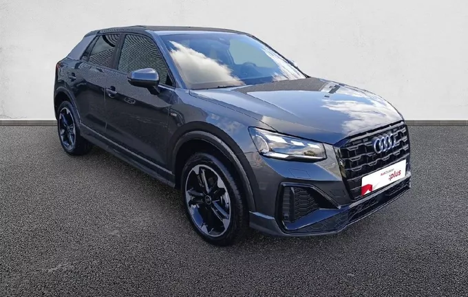 AUDI Q2 35 TFSI 150 S tronic 7 S line extérieur trois quart avant droit 2124744