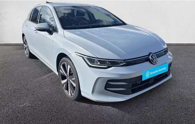VOLKSWAGEN GOLF 1.5 eTSI EVO2 116 DSG7 VW Edition photo 10 2125151