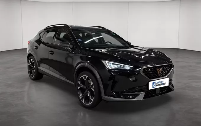 CUPRA FORMENTOR 1.4 e-HYBRID 245 ch DSG6 VZ extérieur trois quart avant droit 2133040