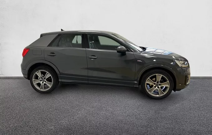 AUDI Q2 30 TDI 116 S tronic 7 S Line extérieur côté droit 213114