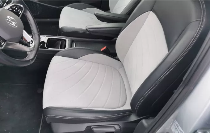 VOLKSWAGEN ID.3 204 ch Pro Performance Active extérieur trois quart arrière droit 460423