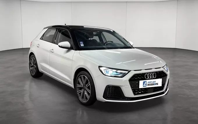 AUDI A1 Sportback 25 TFSI 95 ch BVM5 Advanced extérieur trois quart avant droit 2131477