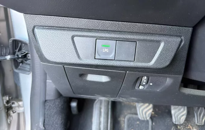 DACIA SANDERO ECO-G 100 Stepway Expression photo 21 2131158