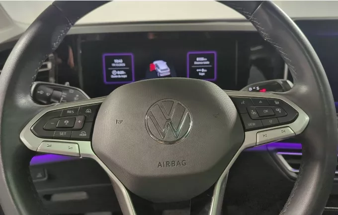 VOLKSWAGEN TIGUAN 1.5 eHybrid 204ch DSG6 Elegance photo 15 2121885