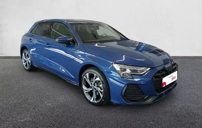 AUDI A3 Sportback TFSI e Hybride rechargeable 204 S tronic 6 S line extérieur trois quart avant droit 2131622