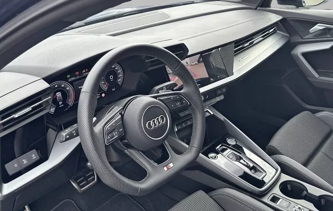 AUDI A3 Sportback TFSI Mild Hybrid 116 S tronic 7 S line photo 11 2129779