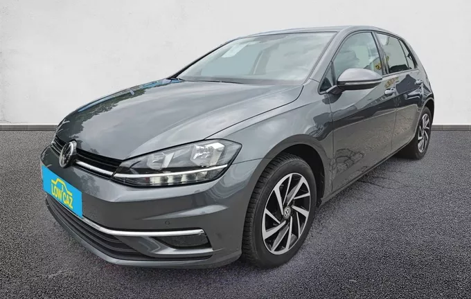 VOLKSWAGEN GOLF 1.0 TSI 115 DSG7 Connect extérieur trois quart avant gauche 213156