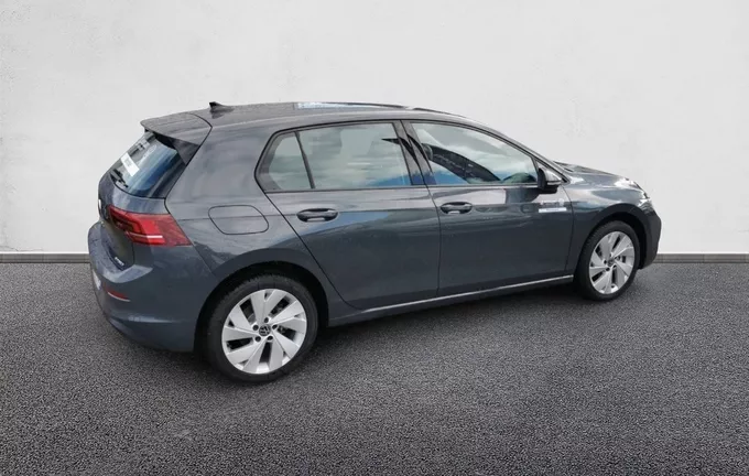 VOLKSWAGEN GOLF 1.5 eHybrid 204 DSG6 Life Plus extérieur côté droit 1650