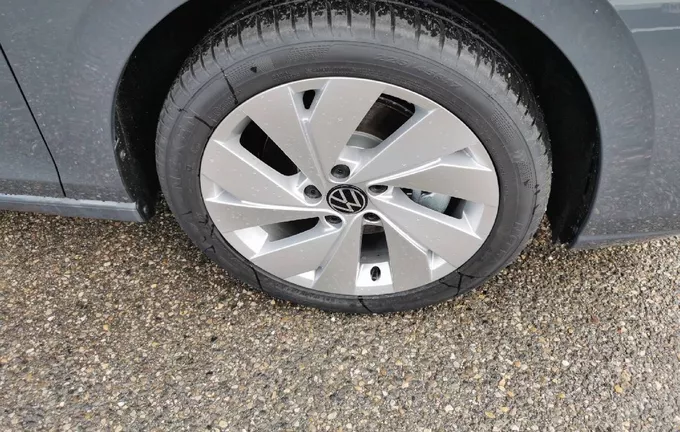 VOLKSWAGEN GOLF 1.5 eHybrid 204 DSG6 Life Plus photo 9 1650