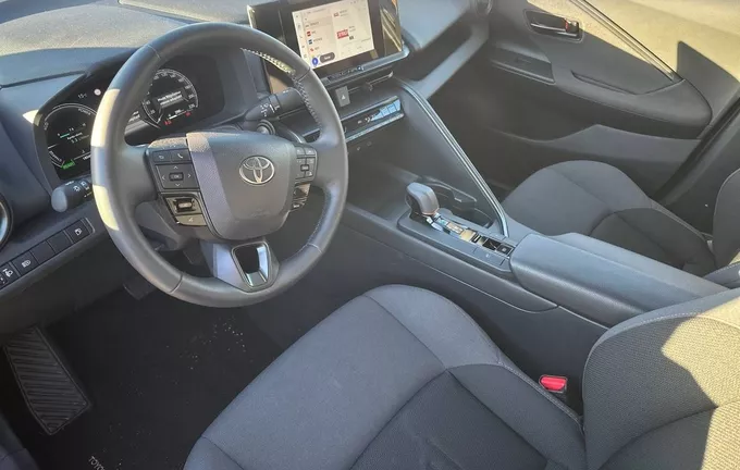 TOYOTA C-HR Hybride 200 Design photo 11 1102543