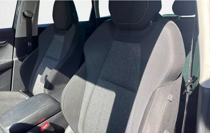 SKODA KAROQ 1.5 TSI 150 ch ACT DSG7 Clever extérieur trois quart arrière droit 2128177