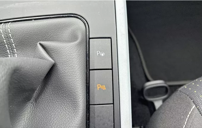 SEAT ARONA 1.0 TSI 95 ch Start/Stop BVM5 Copa photo 19 2126973